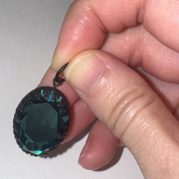 Blue gem Black Oval Pendant - Picture 14 of 14